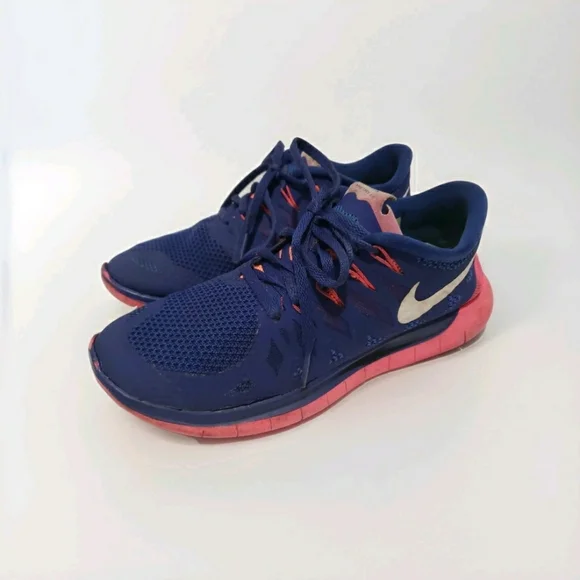 Nike Shoes Size 85 Nike Free Deep Royal Hyper Pink Womens